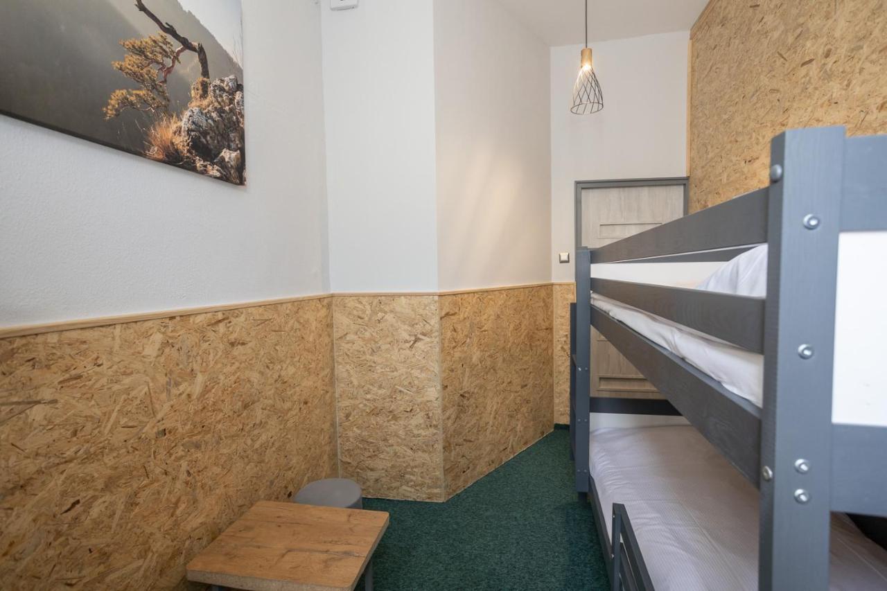 Kosciuszki Street Hostel Wroclaw Exterior photo